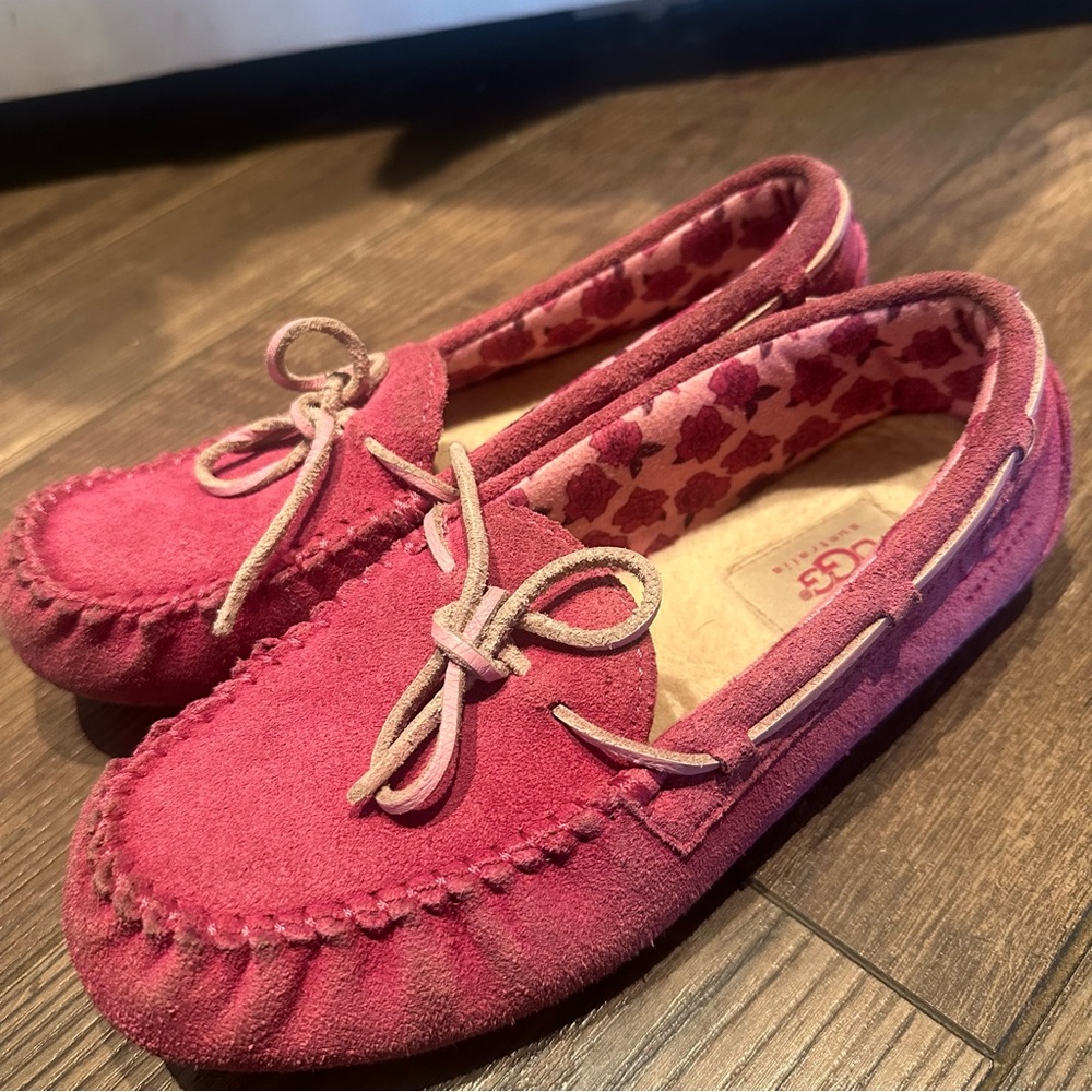 UGG Girls Moccasins‎ Pink Size 3